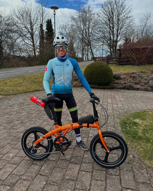 Michael Brichta pushes limits—testing his PACTO folding bike on the Feldberg climb