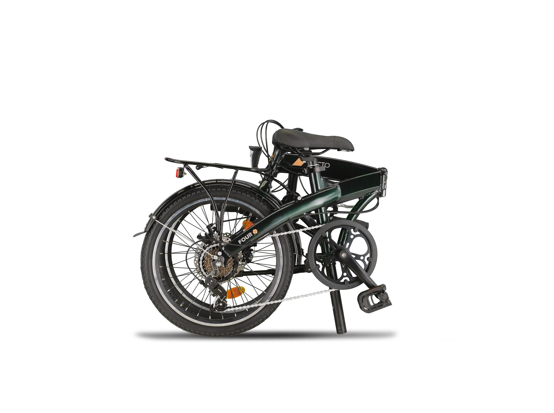 🇬🇧 English alt text:
“Side view of a black PACTO FOUR S folding bike with 20-inch wheels and Shimano 6-speed gear system, displayed against a light background.”
🇳🇱 Nederlandse alt-tekst:
“Zijaanzicht van een zwarte PACTO FOUR S vouwfiets met 20-inch wielen en Shimano 6-versnellingssysteem, afgebeeld tegen een lichte achtergrond.”